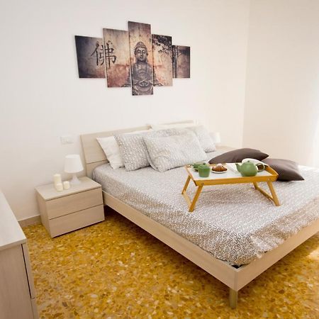 Apt Luminoso, Spazioso Con Aria Condiz E Bici Apartment Viareggio Luaran gambar